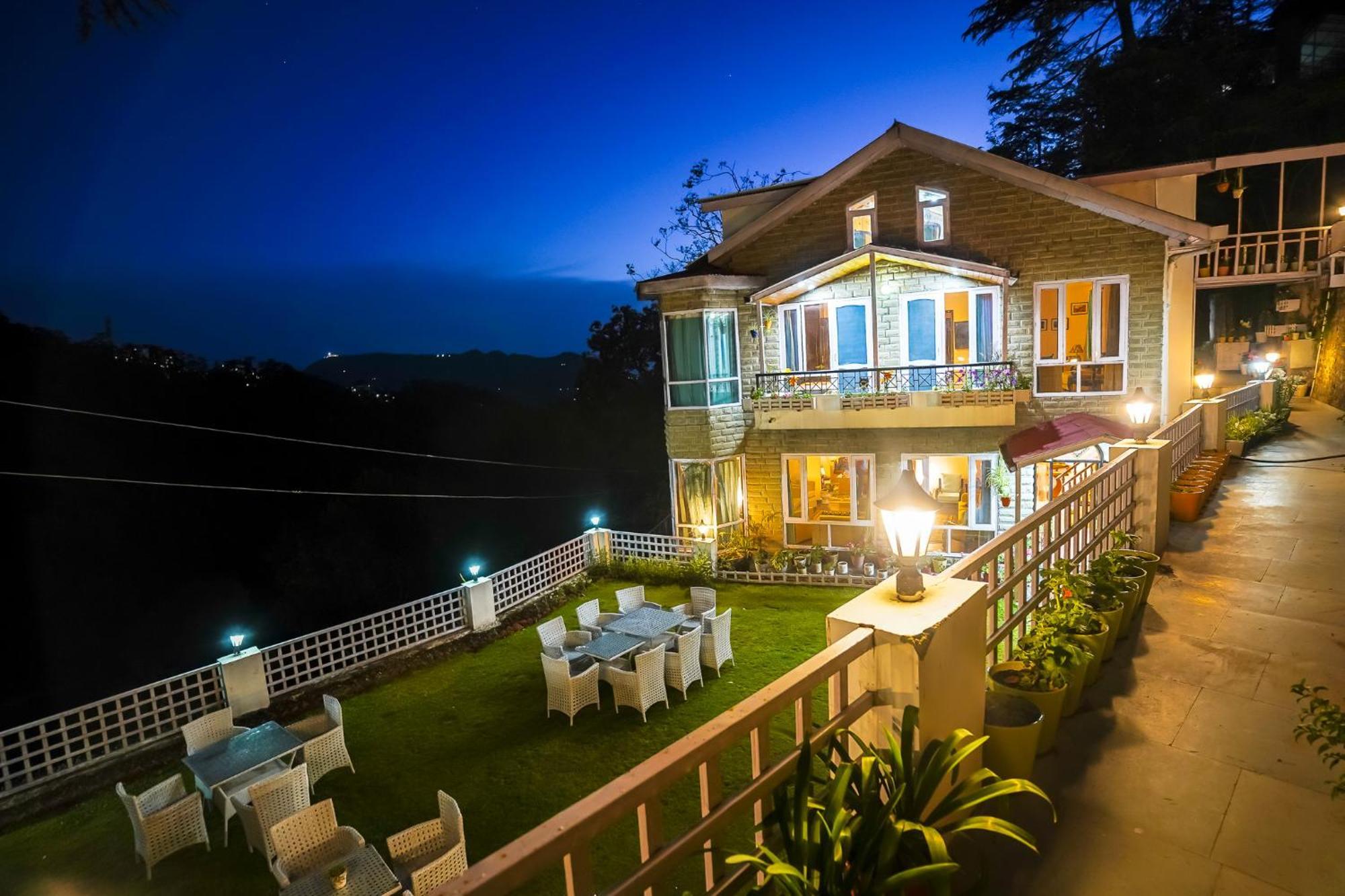 Whispering Pines Villa Simlá Kültér fotó