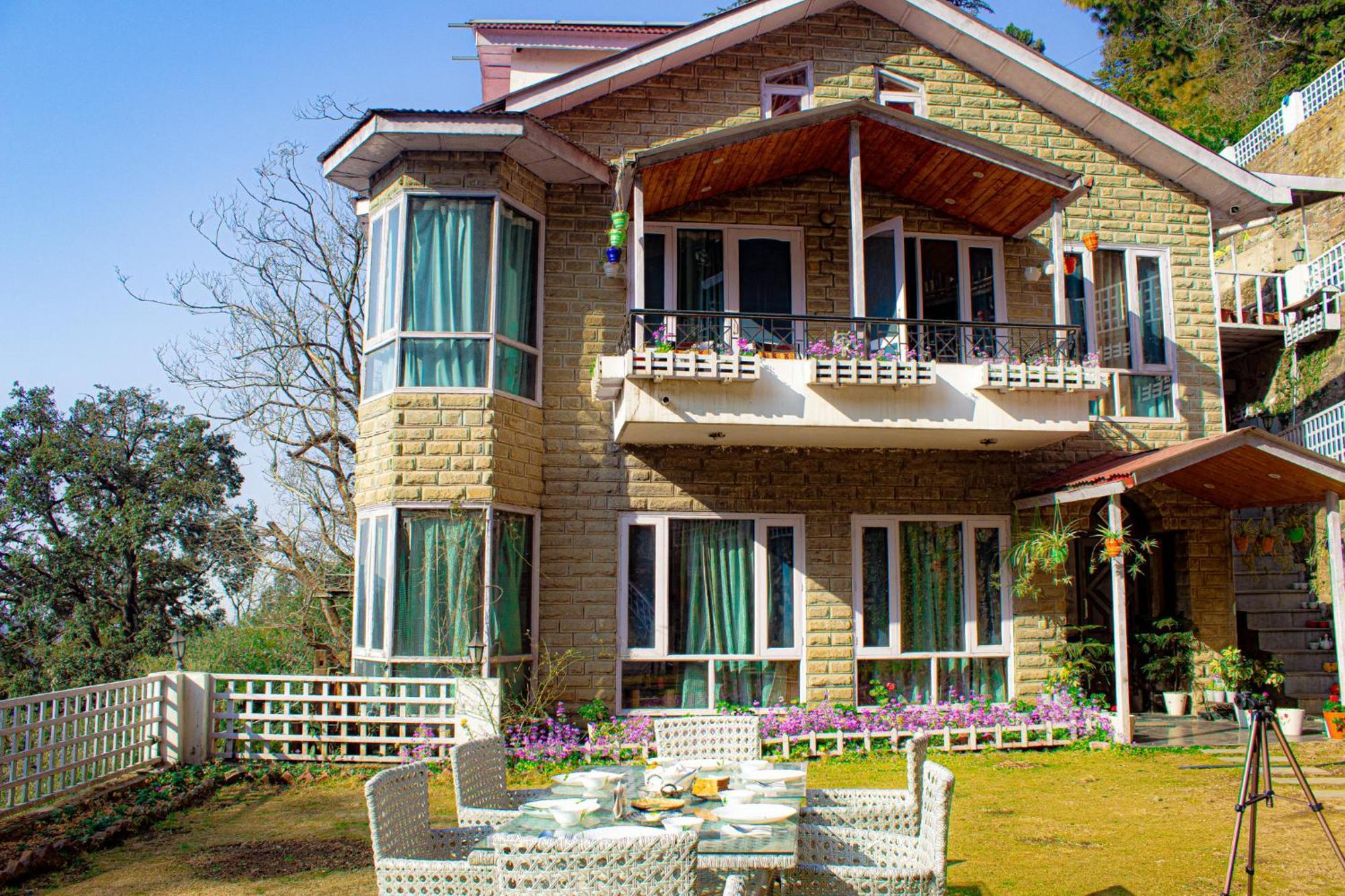 Whispering Pines Villa Simlá Kültér fotó
