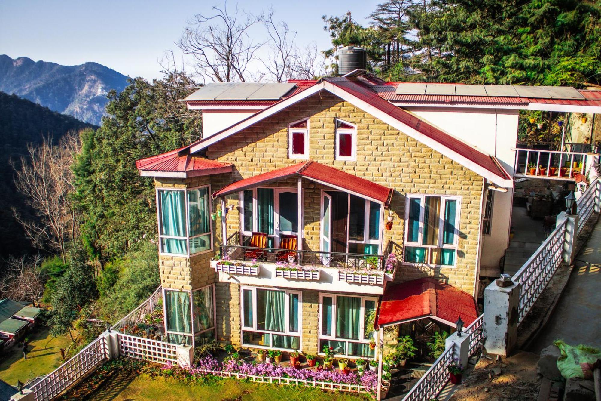 Whispering Pines Villa Simlá Kültér fotó