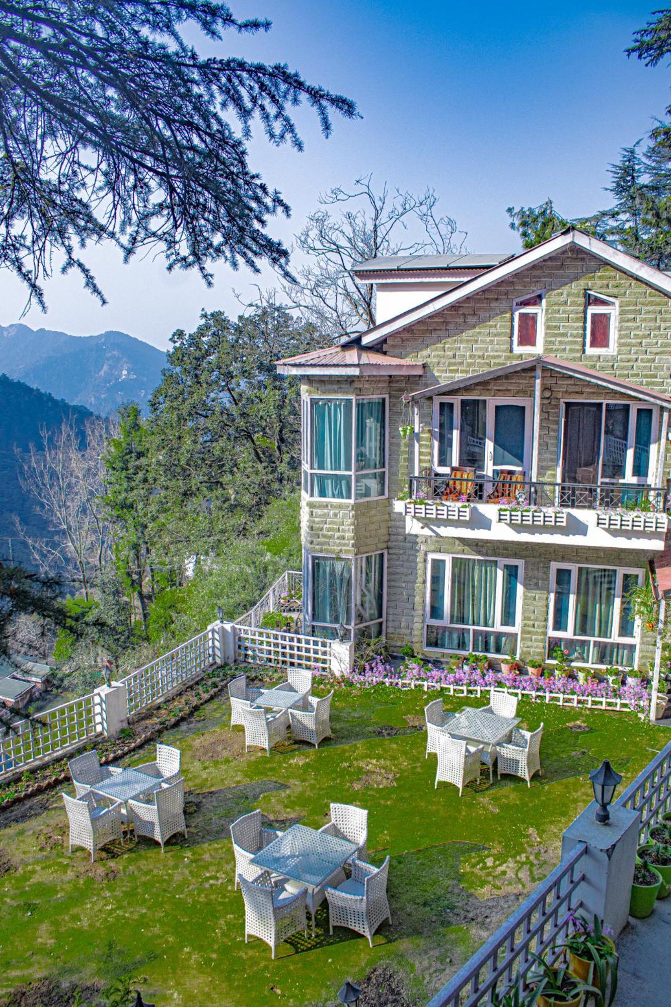 Whispering Pines Villa Simlá Kültér fotó